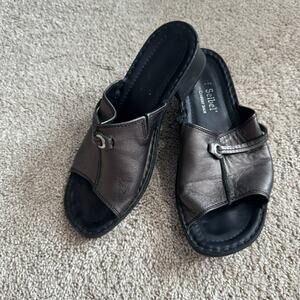 Josef Seibel Metallic Slip On Kitten Heel Sandals Women's Size 38/ US Size 7-7.5